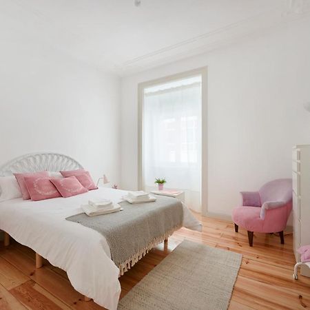 Sunny Apartment With Balcony! Lisboa Екстериор снимка