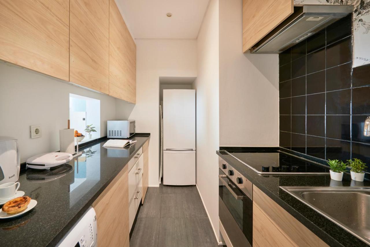 Sunny Apartment With Balcony! Lisboa Екстериор снимка