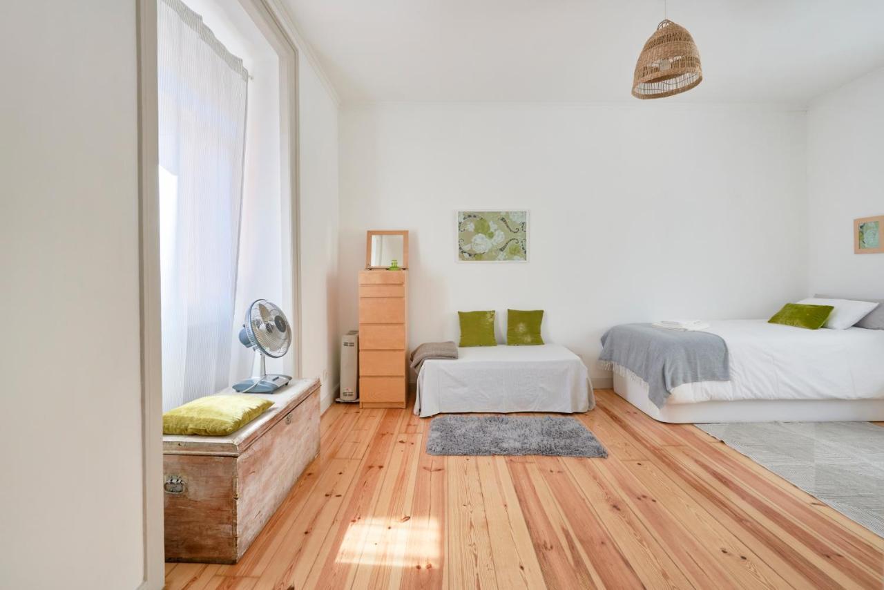 Sunny Apartment With Balcony! Lisboa Екстериор снимка
